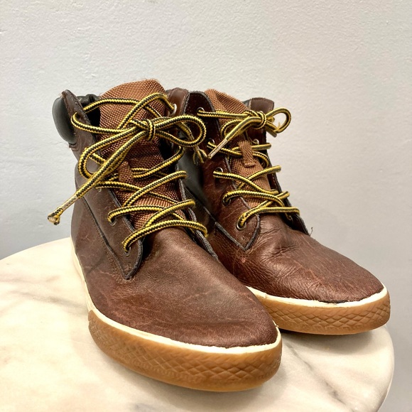 HANNA ANDERSSON Boys Leather Boot | Size Big Kid 4 - Picture 2 of 5